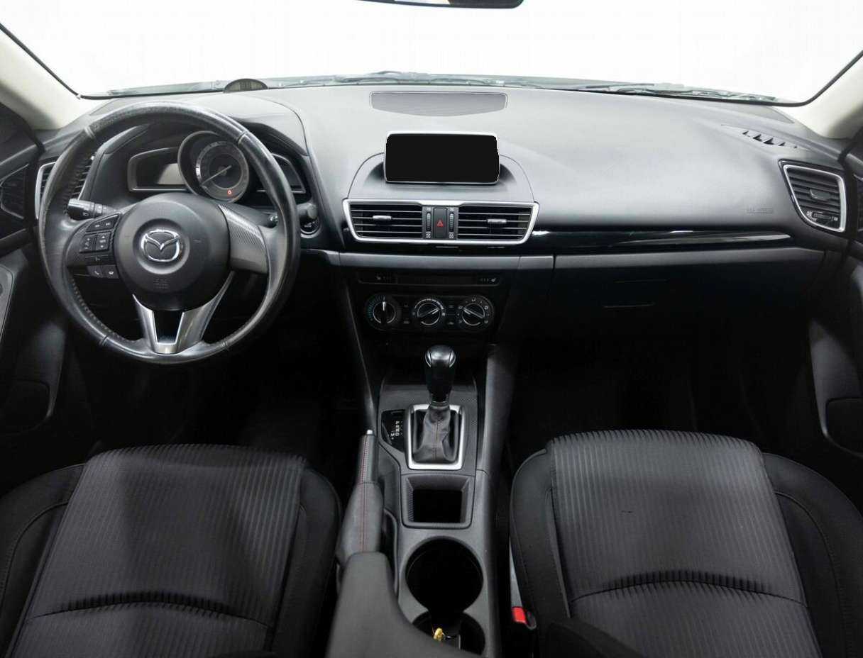 Купить Mazda 3 с пробегом. Фото: #12
