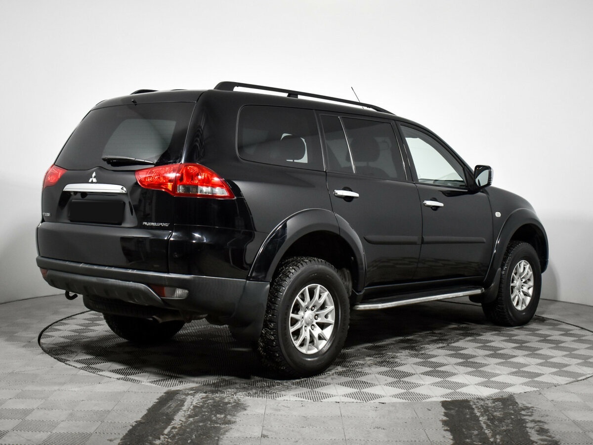 Купить Mitsubishi Pajero Sport с пробегом. Фото: #3