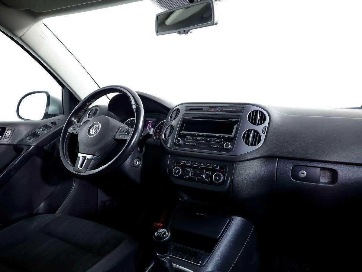Купить Volkswagen Tiguan с пробегом. Фото: #7