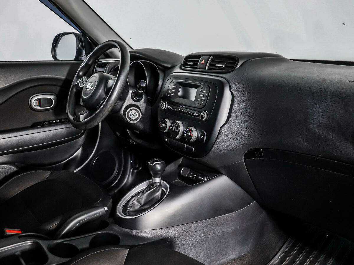 Купить Kia Soul с пробегом. Фото: #10