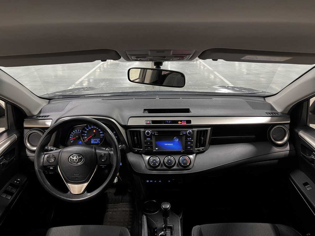 Купить Toyota RAV4 с пробегом. Фото: #13