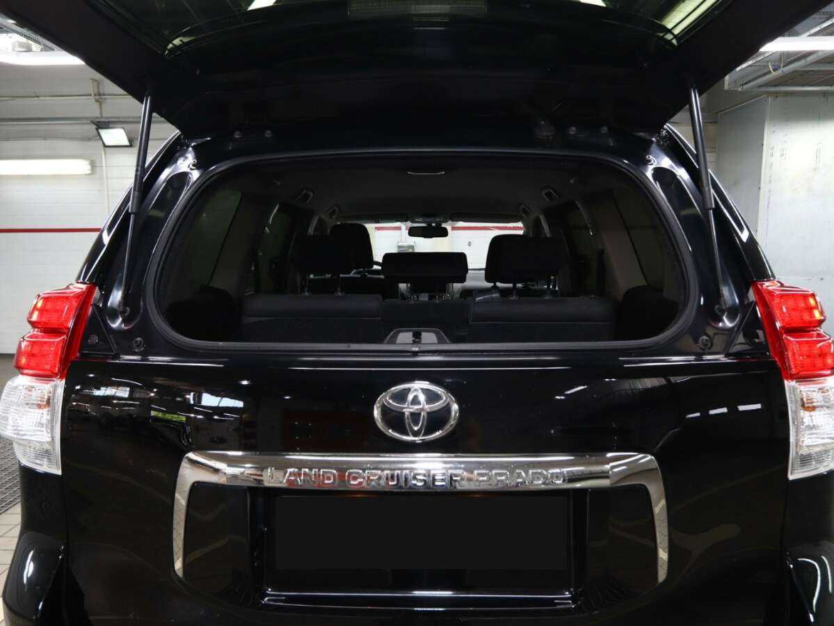 Купить Toyota Land Cruiser Prado с пробегом. Фото: #5