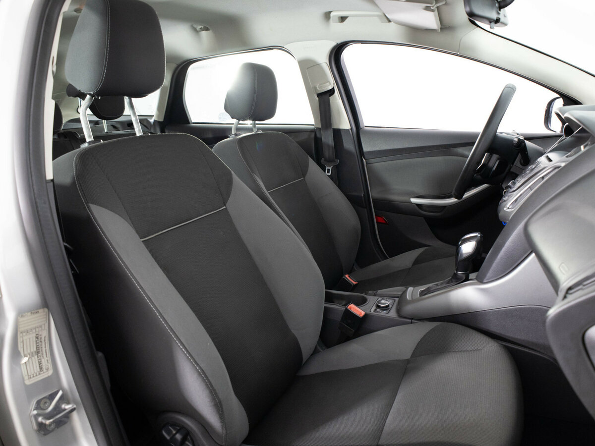 Купить Ford Focus с пробегом. Фото: #13