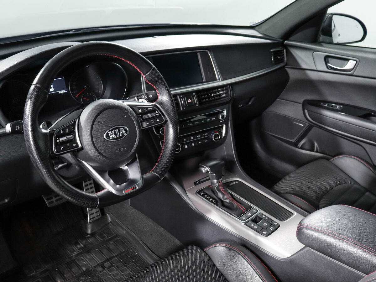 Купить Kia Optima с пробегом. Фото: #13