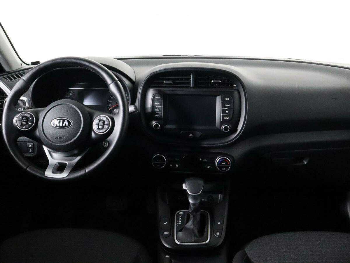 Купить Kia Soul с пробегом. Фото: #9