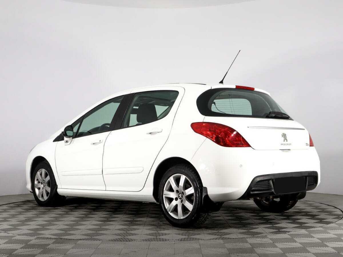 Купить Peugeot 308 с пробегом. Фото: #6