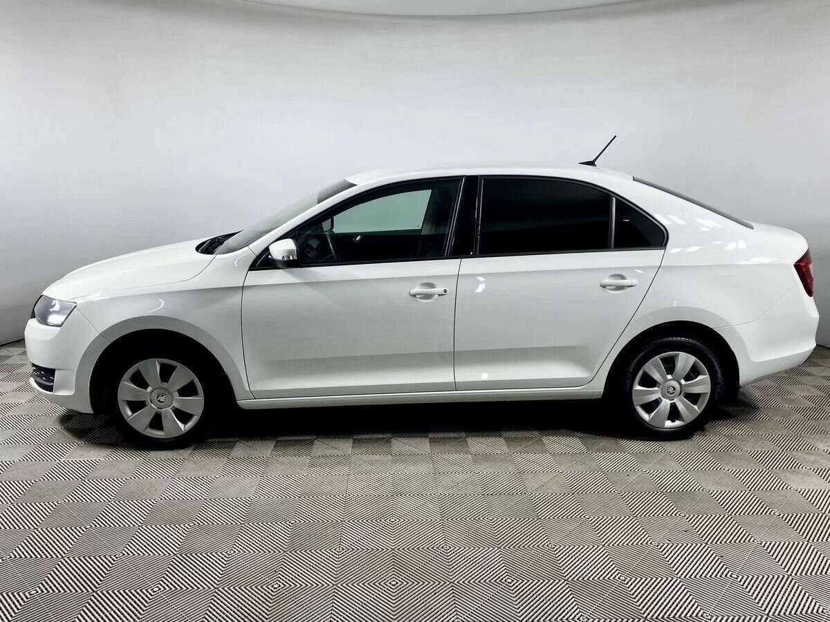 Купить Skoda Rapid с пробегом. Фото: #7