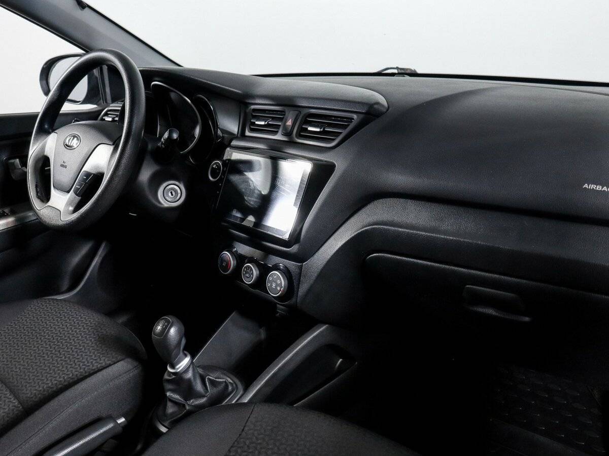 Купить Kia Rio с пробегом. Фото: #5