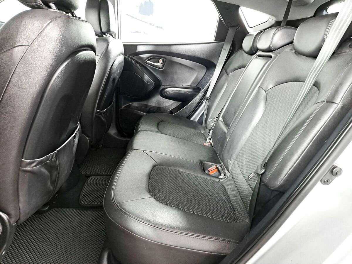 Купить Hyundai ix35 с пробегом. Фото: #6