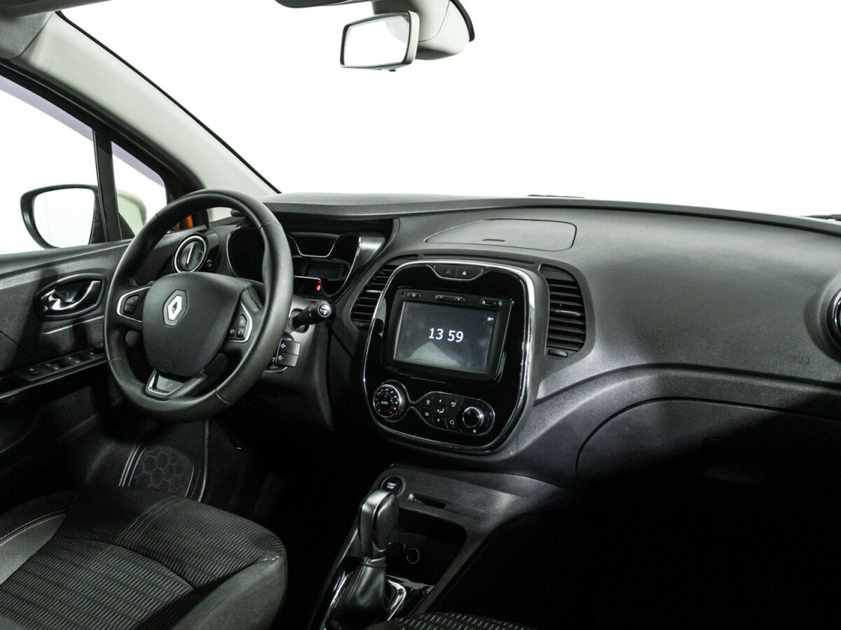 Купить Renault Kaptur с пробегом. Фото: #8