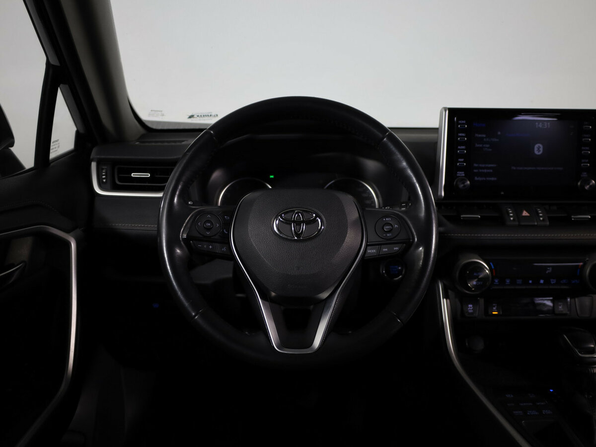 Купить Toyota RAV4 с пробегом. Фото: #9