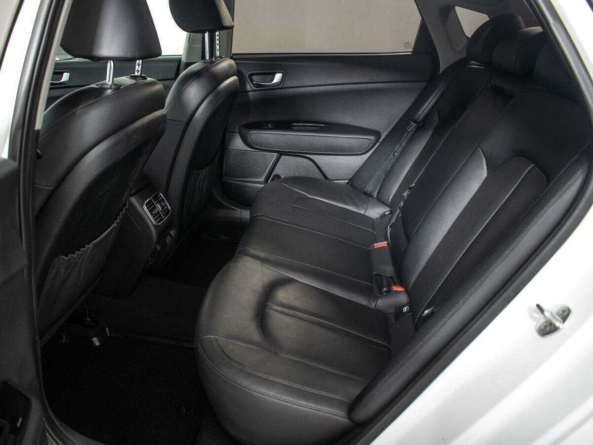 Купить Kia Optima с пробегом. Фото: #6