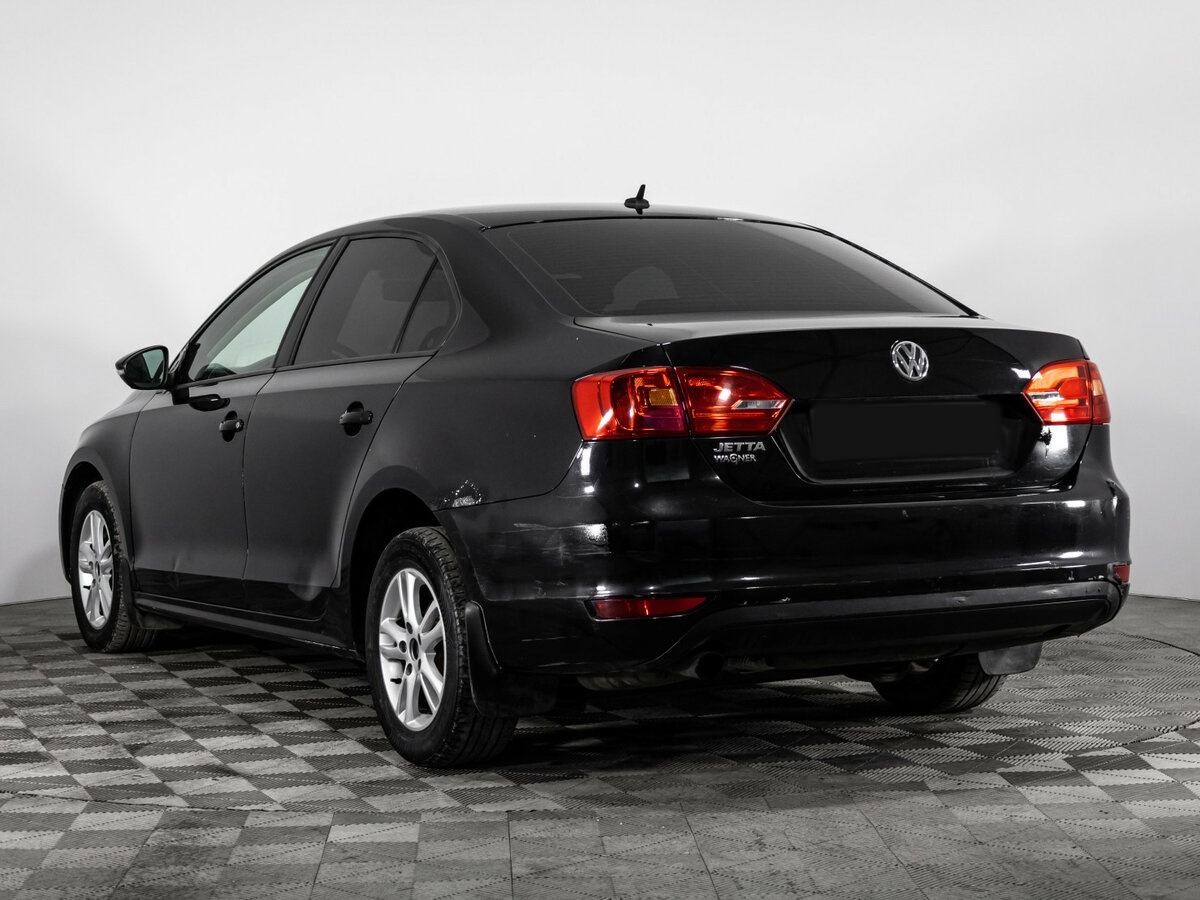 Купить Volkswagen Jetta с пробегом. Фото: #5