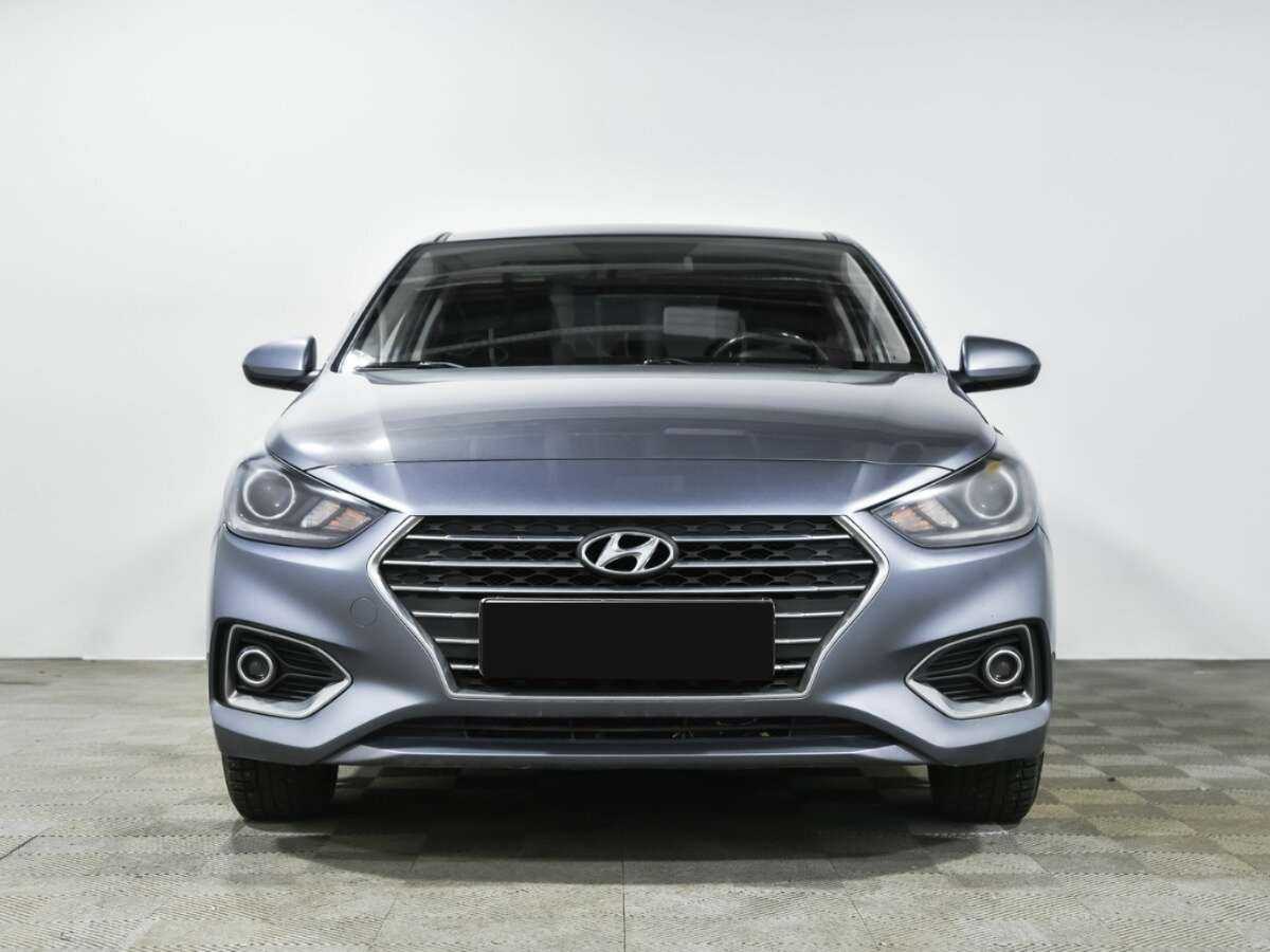 Купить Hyundai Solaris с пробегом. Фото: #1