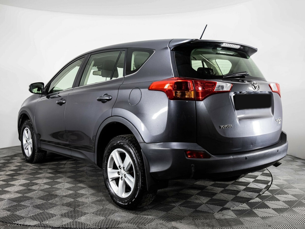 Купить Toyota RAV4 с пробегом. Фото: #6