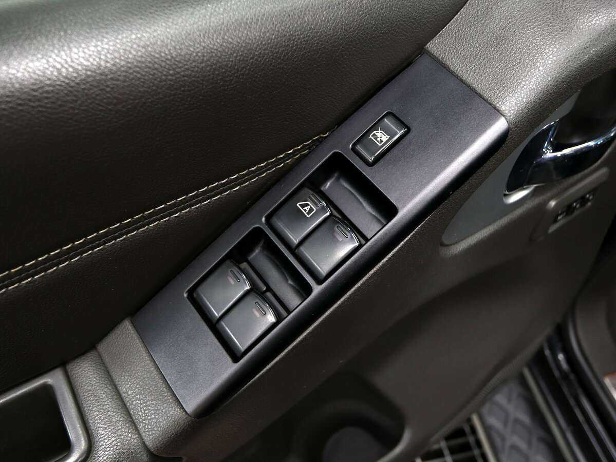 Купить Nissan Pathfinder с пробегом. Фото: #17
