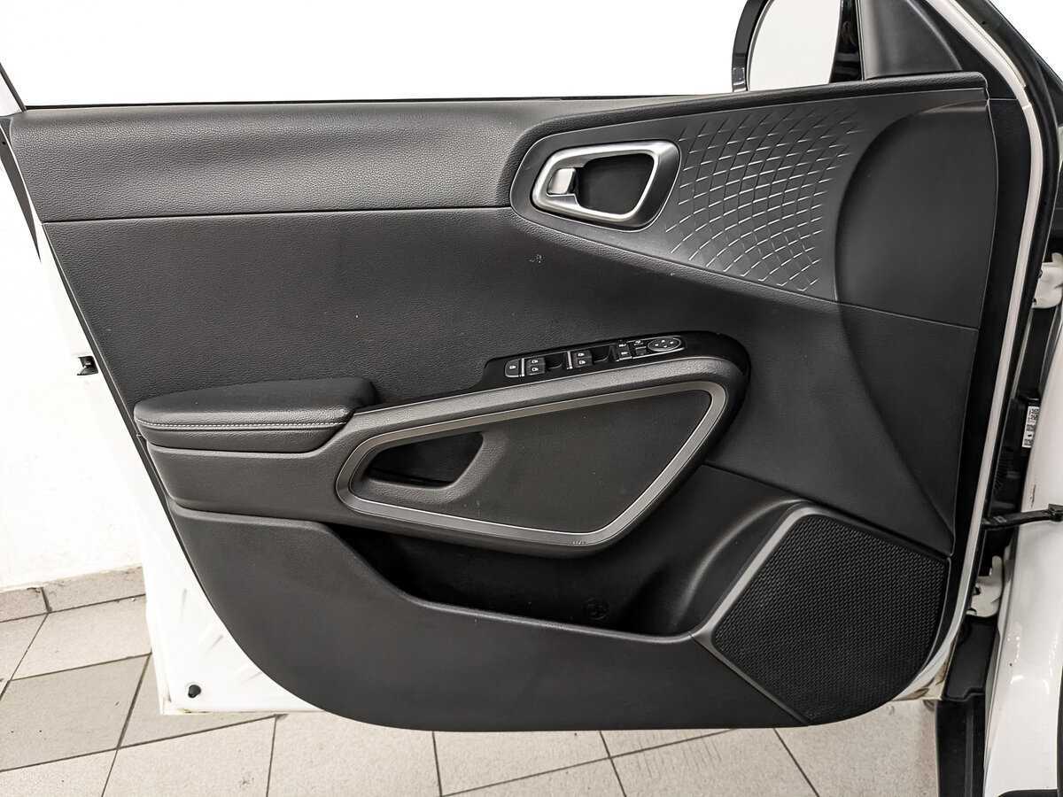 Купить Kia Soul с пробегом. Фото: #18