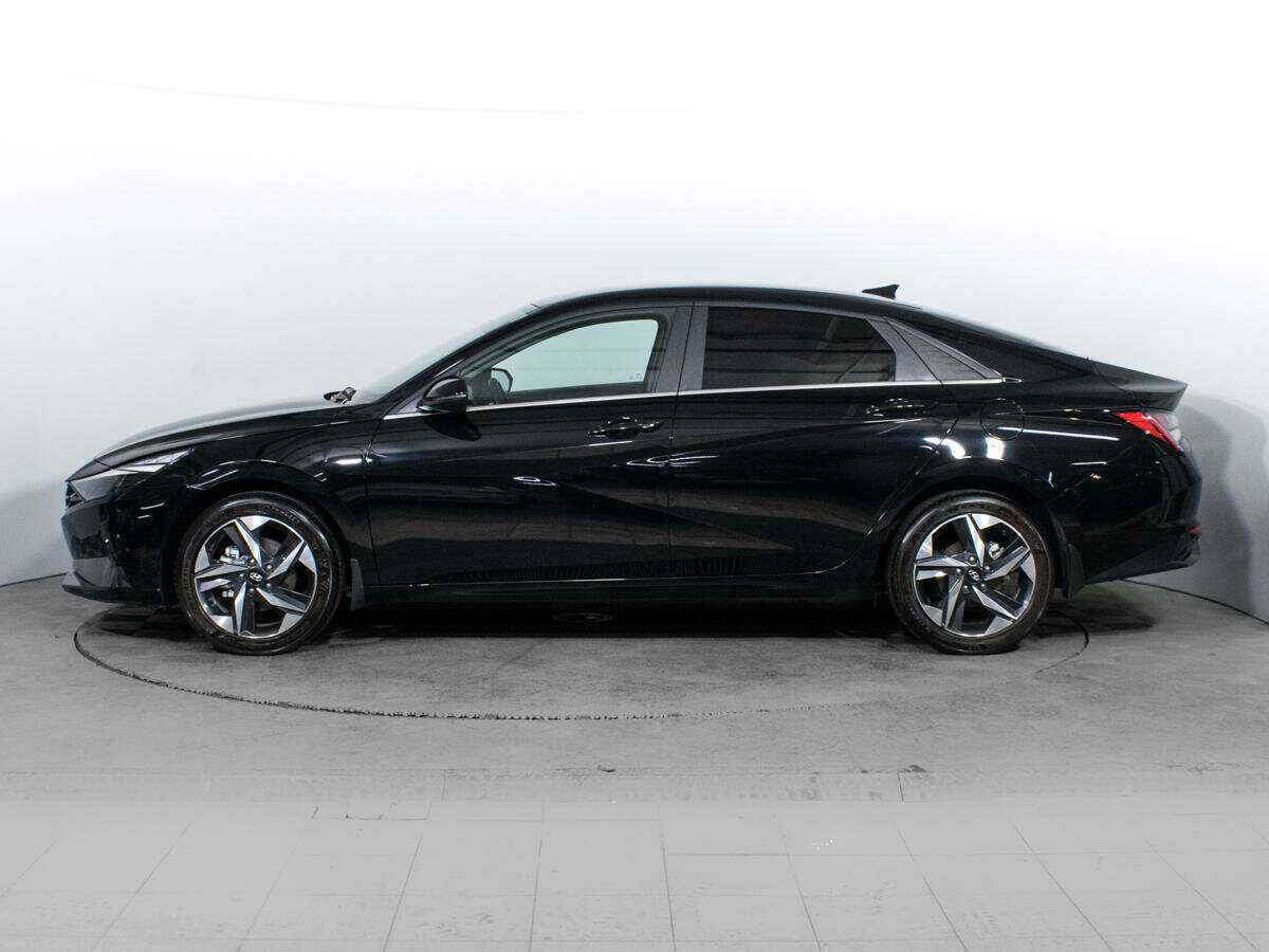 Купить Hyundai Elantra с пробегом. Фото: #7