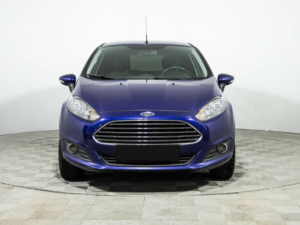 Купить Ford Fiesta с пробегом. Фото: #1