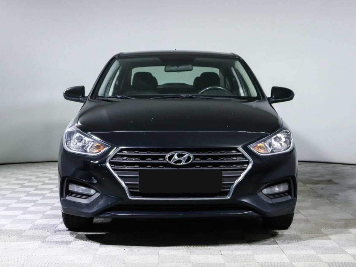 Купить Hyundai Solaris с пробегом. Фото: #1