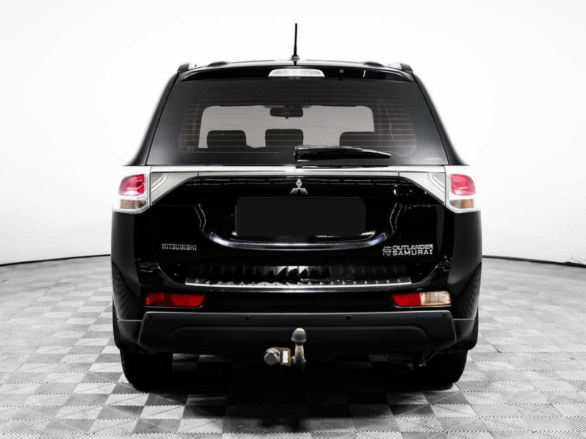 Купить Mitsubishi Outlander с пробегом. Фото: #5