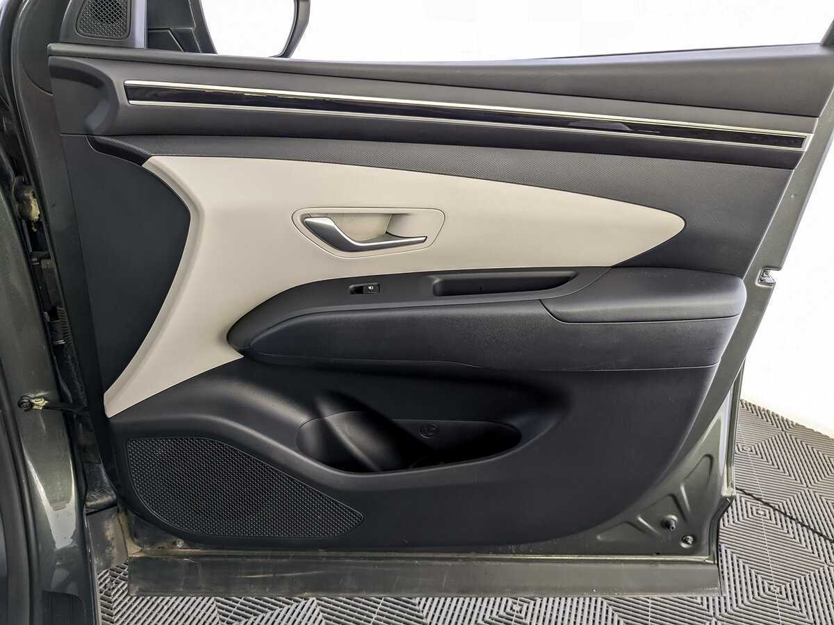 Купить Hyundai Tucson с пробегом. Фото: #19
