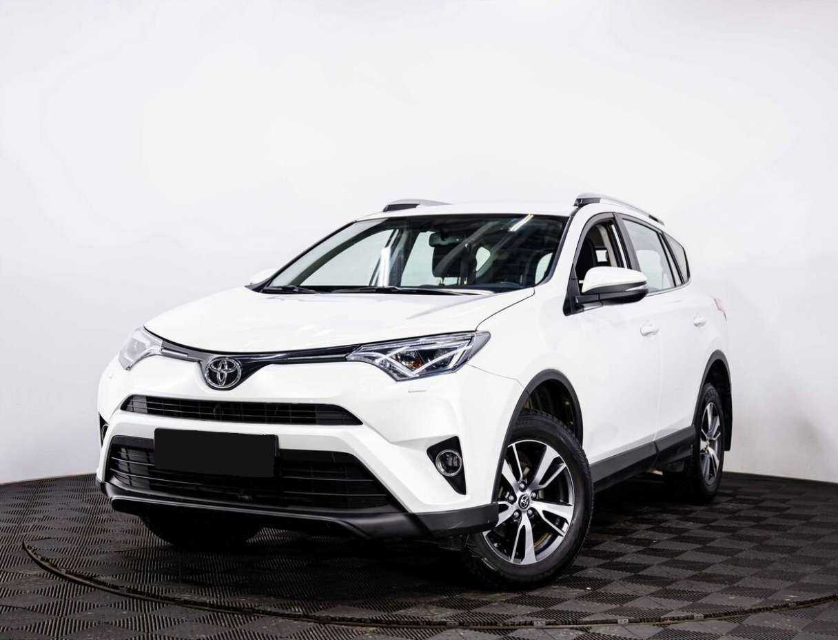 Купить Toyota RAV4 с пробегом. Посмотреть фото