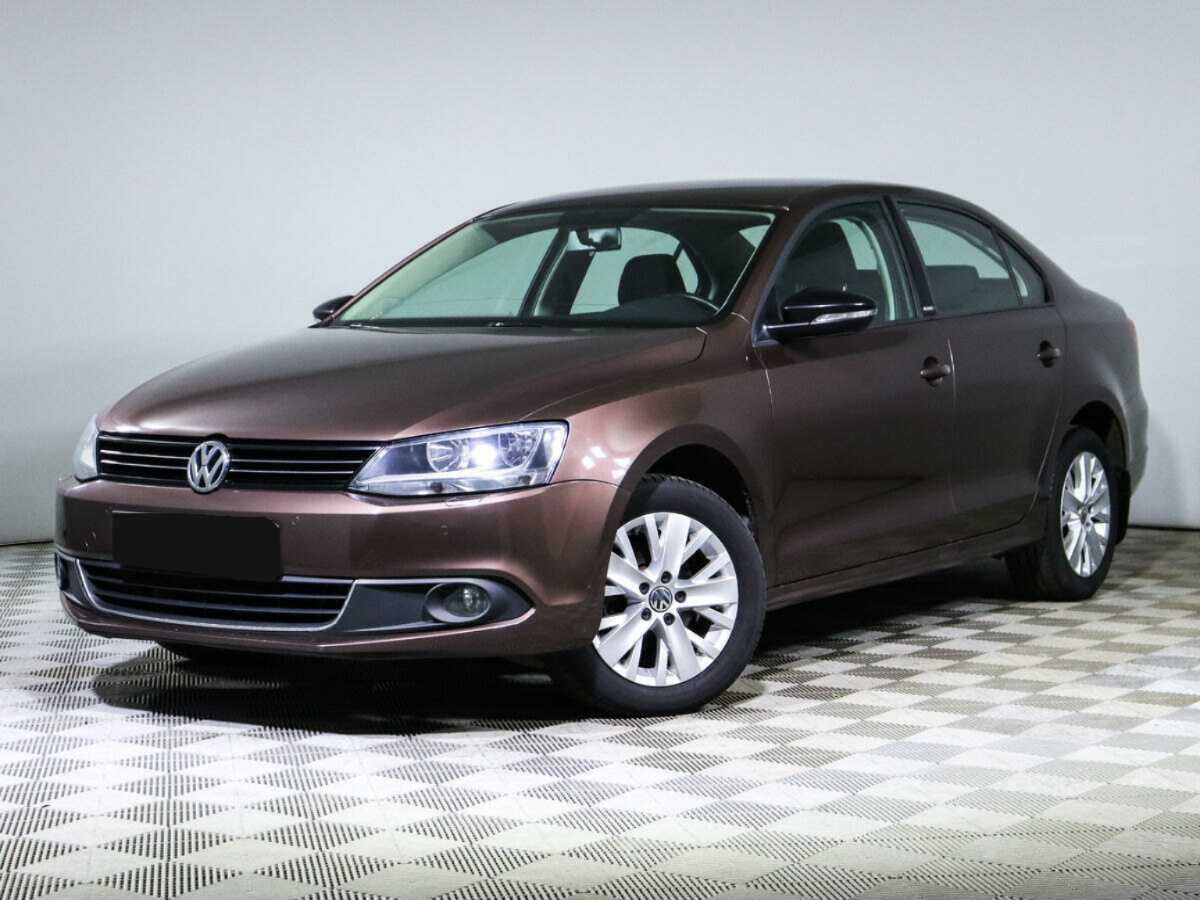 Купить Volkswagen Jetta с пробегом. Посмотреть фото