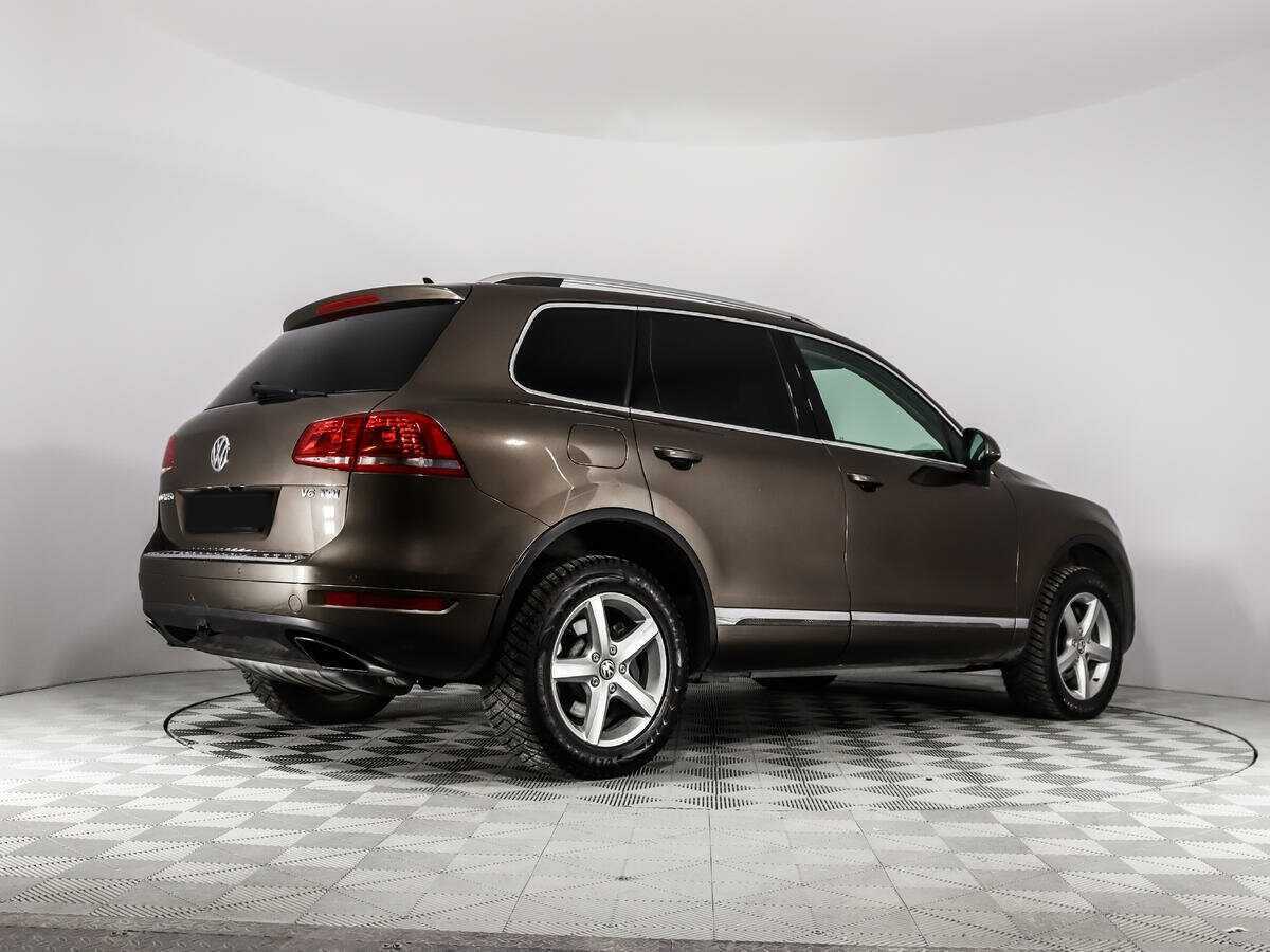 Купить Volkswagen Touareg с пробегом. Фото: #4