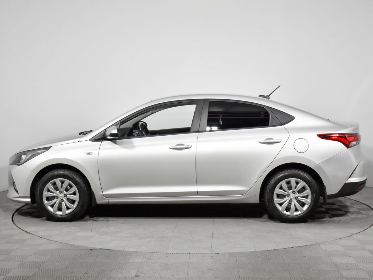 Купить Hyundai Solaris с пробегом. Фото: #7