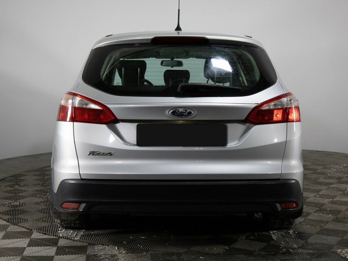 Купить Ford Focus с пробегом. Фото: #4