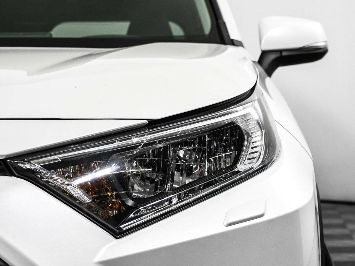 Купить Toyota RAV4 с пробегом. Фото: #13