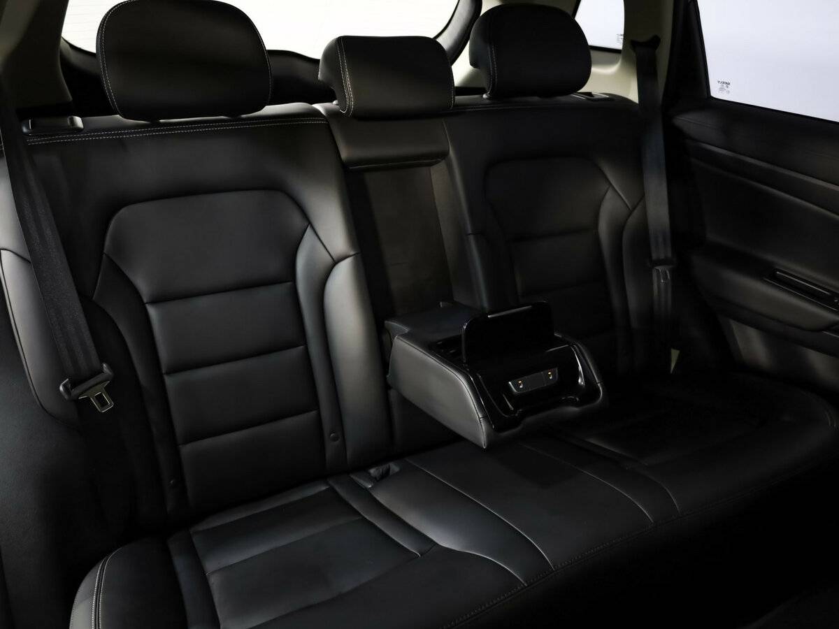 Купить Geely Atlas с пробегом. Фото: #20
