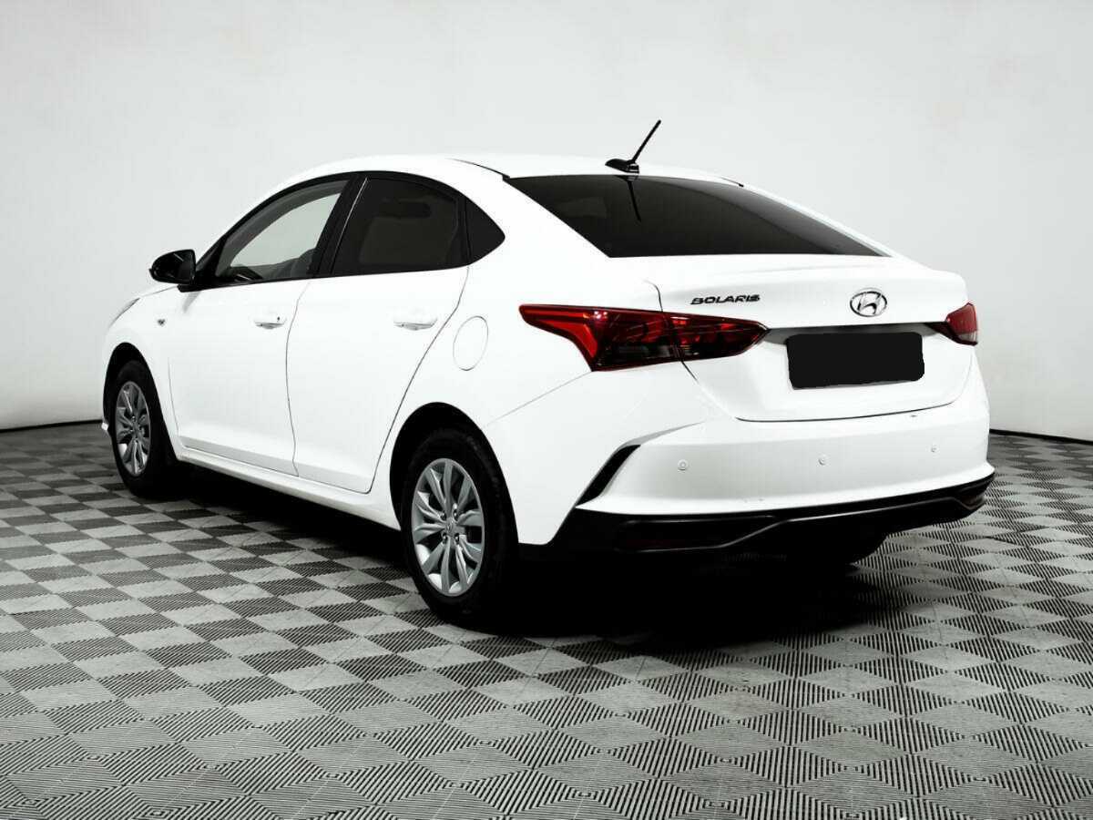 Купить Hyundai Solaris с пробегом. Фото: #6