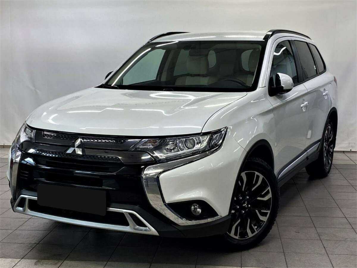 Купить Mitsubishi Outlander с пробегом. Фото: #0