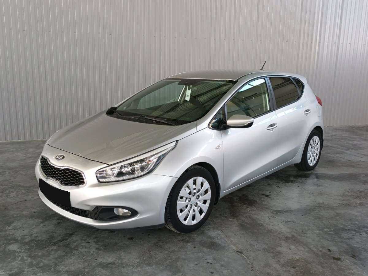 Купить Kia Ceed с пробегом. Фото: #0
