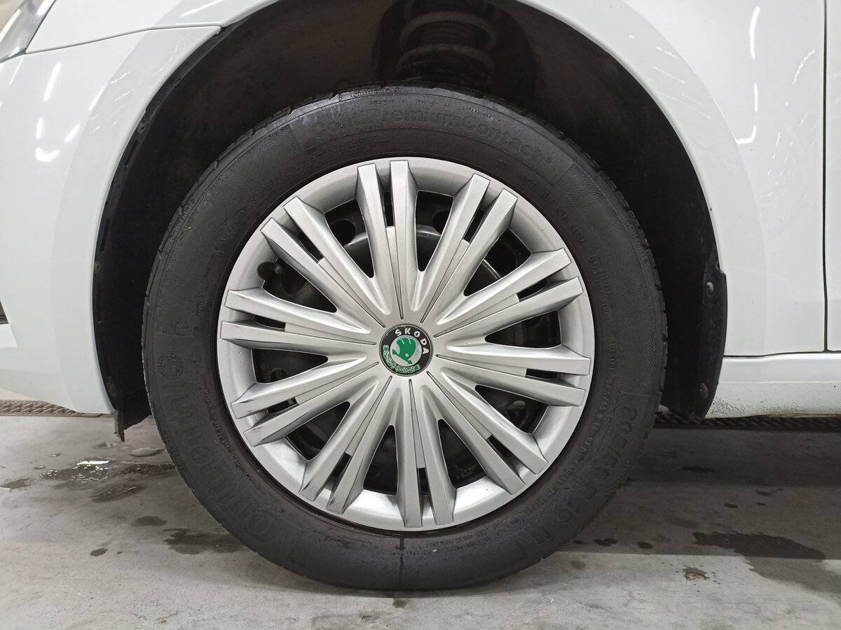Купить Skoda Octavia с пробегом. Фото: #16