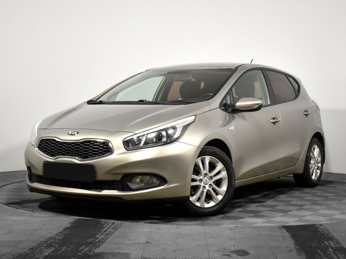 Купить Kia Ceed с пробегом. Посмотреть фото