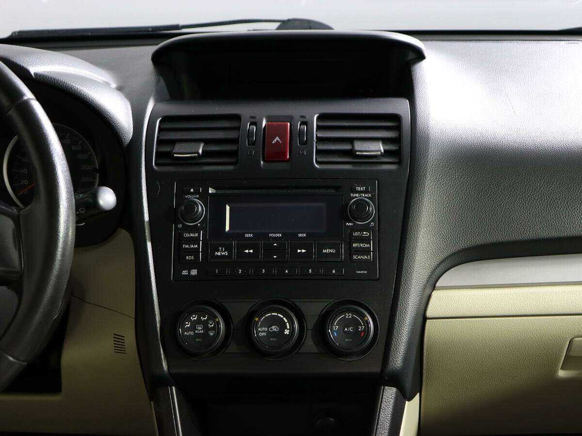 Купить Subaru XV с пробегом. Фото: #10