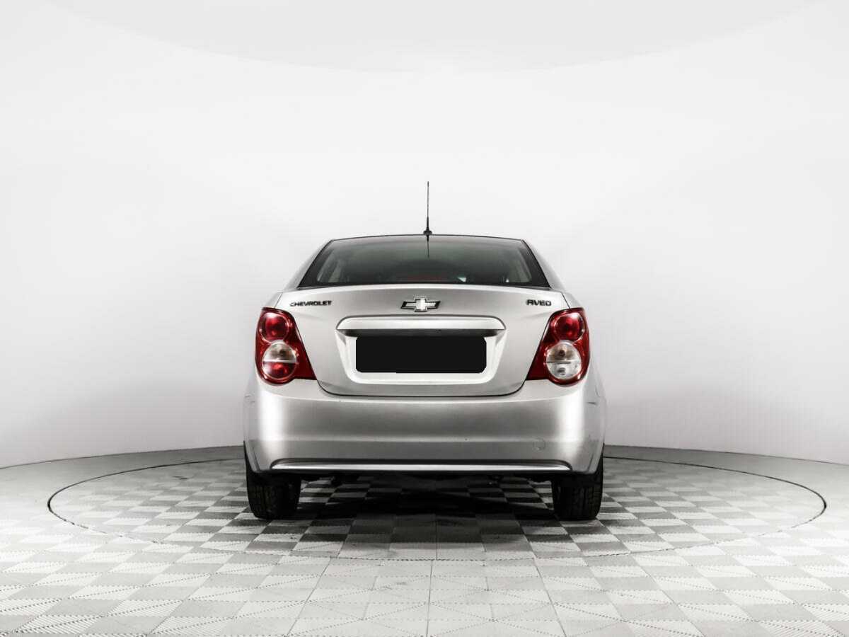Купить Chevrolet Aveo с пробегом. Фото: #5