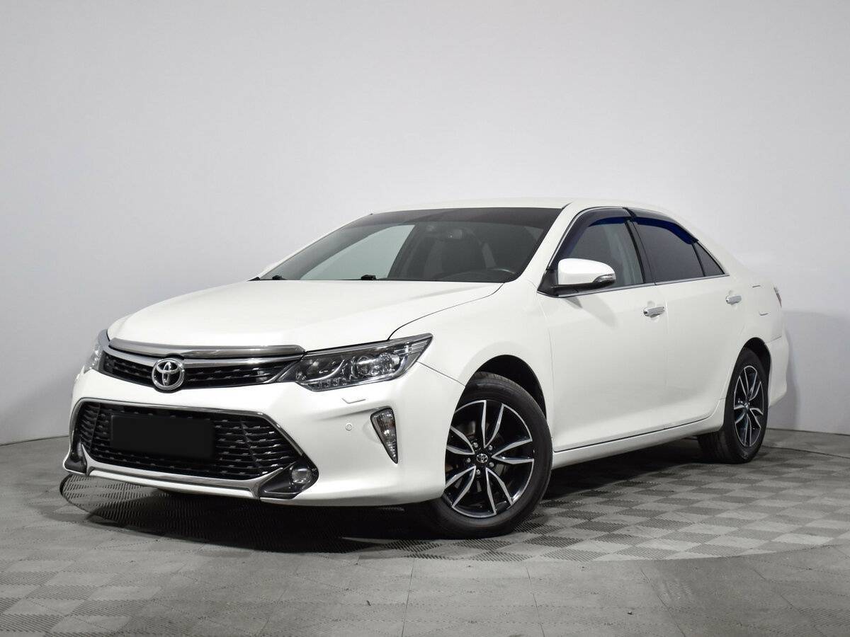 Купить Toyota Camry с пробегом. Фото: #0