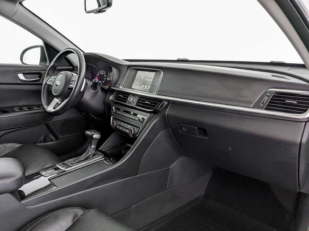 Купить Kia Optima с пробегом. Фото: #8
