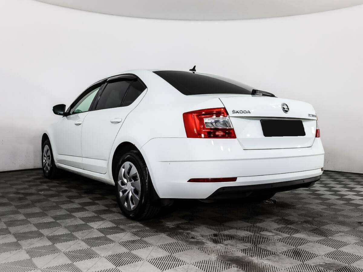 Купить Skoda Octavia с пробегом. Фото: #6