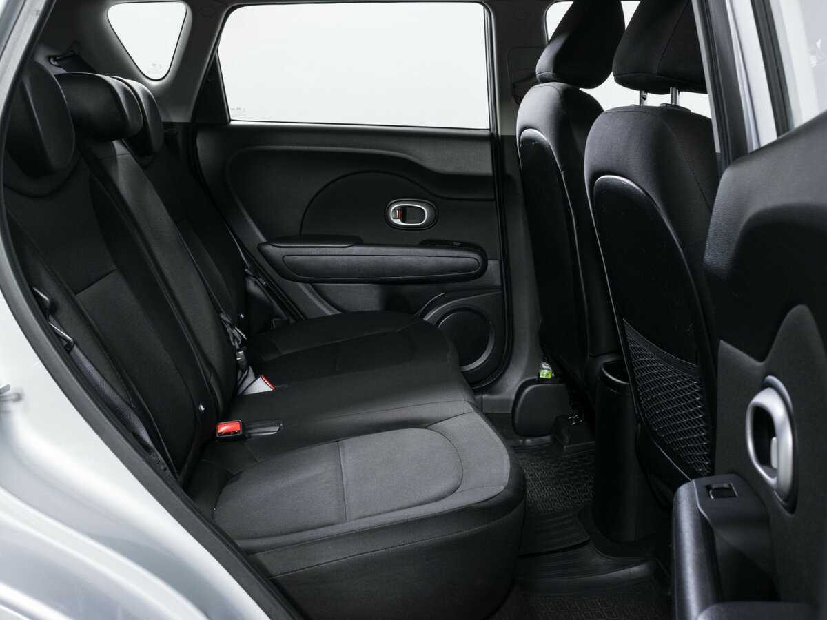 Купить Kia Soul с пробегом. Фото: #9