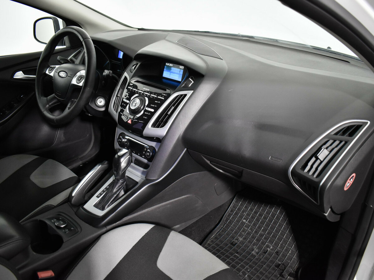 Купить Ford Focus с пробегом. Фото: #11
