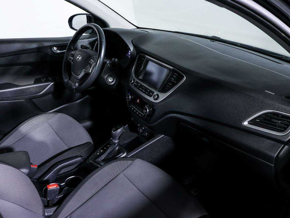 Купить Hyundai Solaris с пробегом. Фото: #6