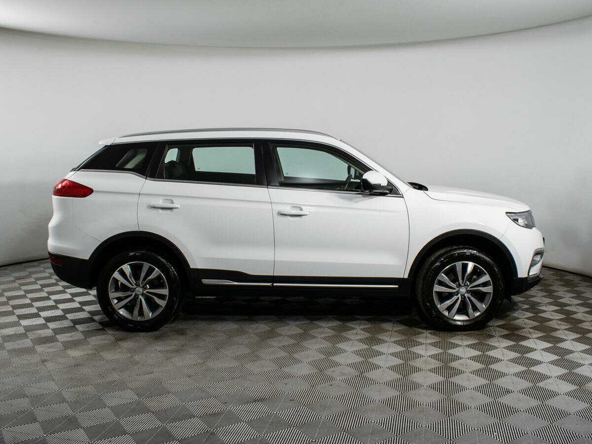 Купить Geely Atlas с пробегом. Фото: #3