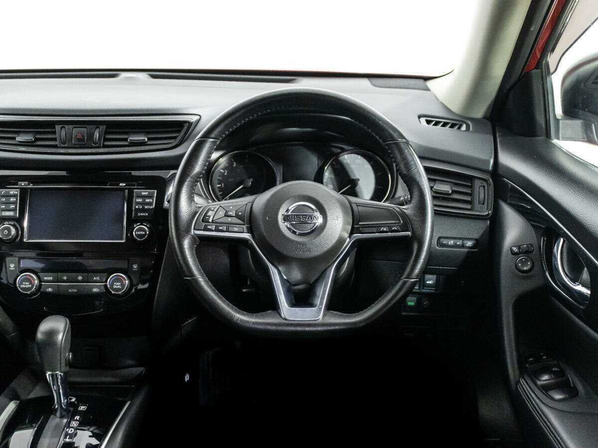 Купить Nissan X-Trail с пробегом. Фото: #19