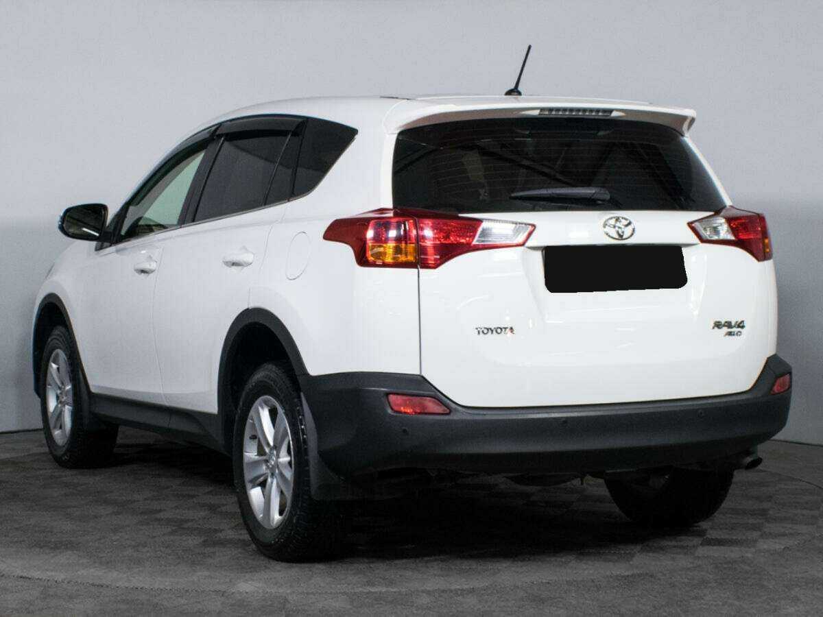 Купить Toyota RAV4 с пробегом. Фото: #6