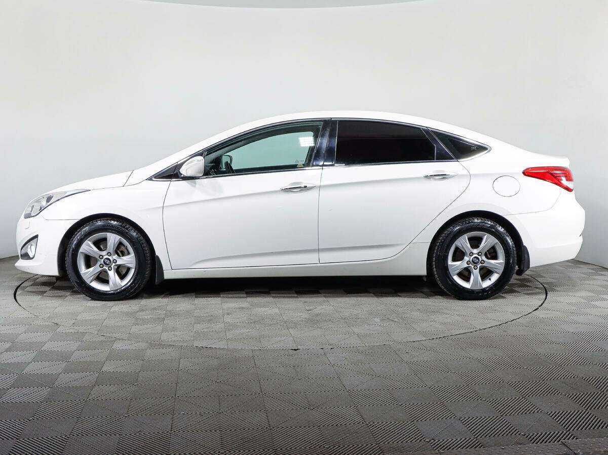 Купить Hyundai i40 с пробегом. Фото: #7